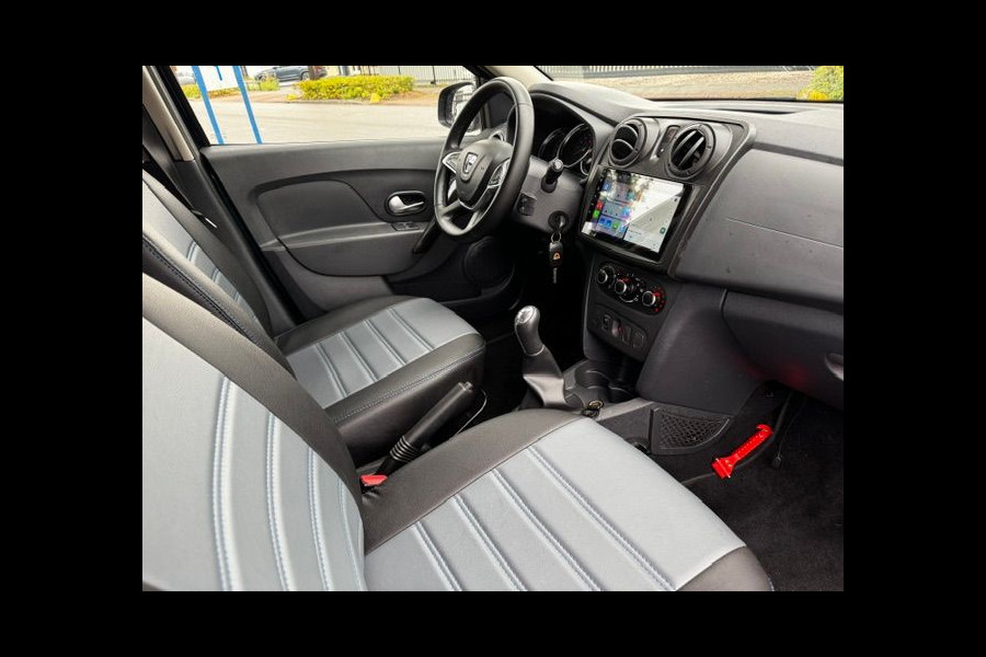 Dacia Sandero 1.0 SCe 5deurs Laureate 134.000km Airco,Navigatie,,Leder,Camera