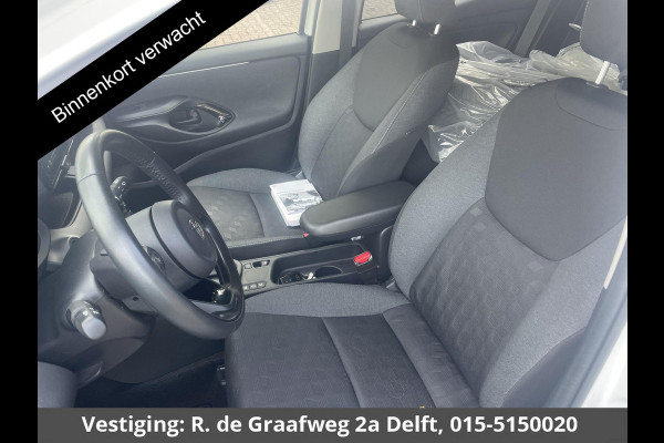 Toyota Yaris 1.5 Hybrid 115 Dynamic Luxury | Stuur- & Stoelverwarming | Parkeersensoren | Adaptieve Cruise Control | BSM