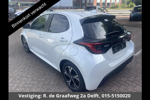 Toyota Yaris 1.5 Hybrid 115 Dynamic Luxury | Stuur- & Stoelverwarming | Parkeersensoren | Adaptieve Cruise Control | BSM