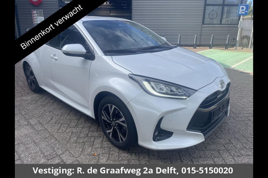 Toyota Yaris 1.5 Hybrid 115 Dynamic Luxury | Stuur- & Stoelverwarming | Parkeersensoren | Adaptieve Cruise Control | BSM
