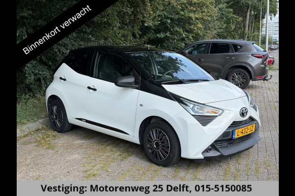 Toyota Aygo 1.0 VVT-i x-fun BI-TONE . GARANTIE TOT 06-2031* . AIRCO . SLECHTS 50.000 KM! . 1E EIGENAAR .