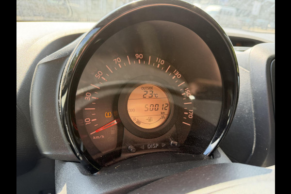 Toyota Aygo 1.0 VVT-i x-fun BI-TONE . GARANTIE TOT 06-2031* . AIRCO . SLECHTS 50.000 KM! . 1E EIGENAAR .
