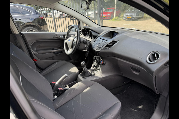 Ford Fiesta 1.0 Style Ultimate GARANTIE TOT 01-2028! * . STOEL VERWARMING . PARKEERSENSOREN ACHTER . CRUISE CONTROL .