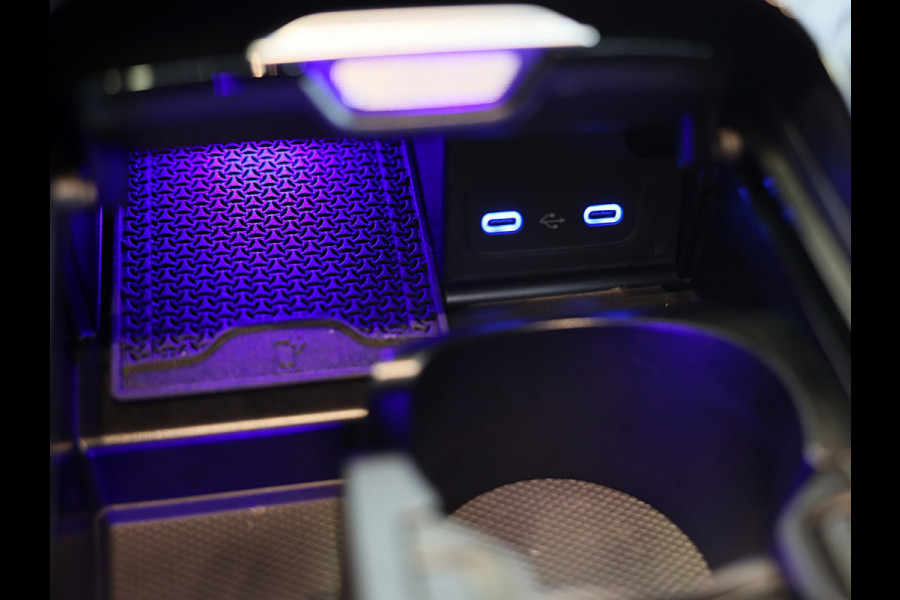 Mercedes-Benz CLE Coupé 300 e AMG 53 Look / Massage / Burmester / Head Up / 360 Camera / Acc / Elek Stoelen / Open Pano / 19 Inch