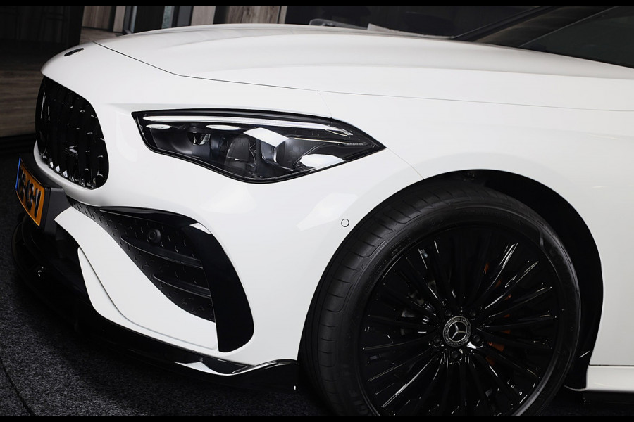 Mercedes-Benz CLE Coupé 300 e AMG 53 Look / Massage / Burmester / Head Up / 360 Camera / Acc / Elek Stoelen / Open Pano / 19 Inch