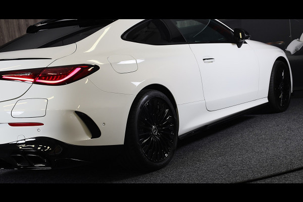 Mercedes-Benz CLE Coupé 300 e AMG 53 Look / Massage / Burmester / Head Up / 360 Camera / Acc / Elek Stoelen / Open Pano / 19 Inch