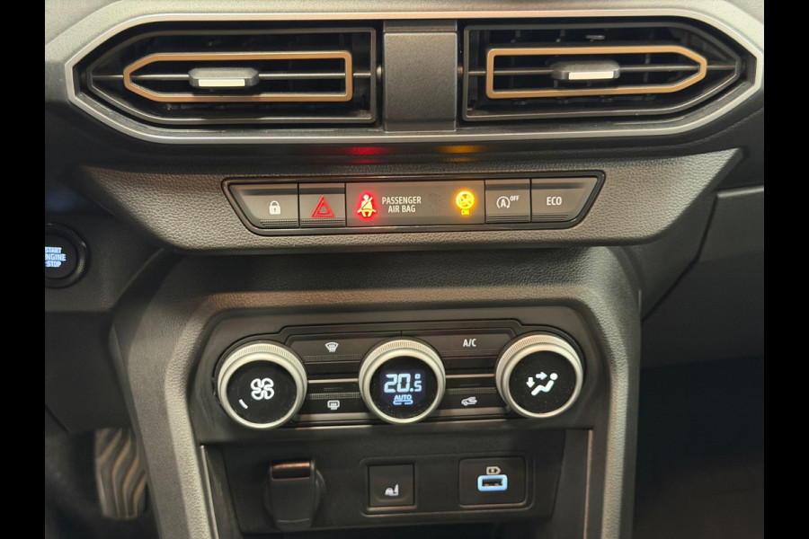 Dacia SANDERO Stepway 1.0 TCe 110 Extreme*Camera*110PK*Navi*Cruis-Control*PDC*Xenon*
