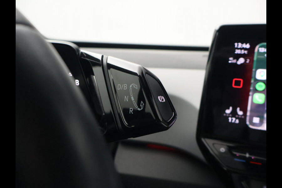 Volkswagen ID.3 PRO 58 KWH + SFEERVERLICHTING | ADAPTIVE CRUISE | 18 INCH | CAMERA | STOEL/STUURVERW. | CARPLAY