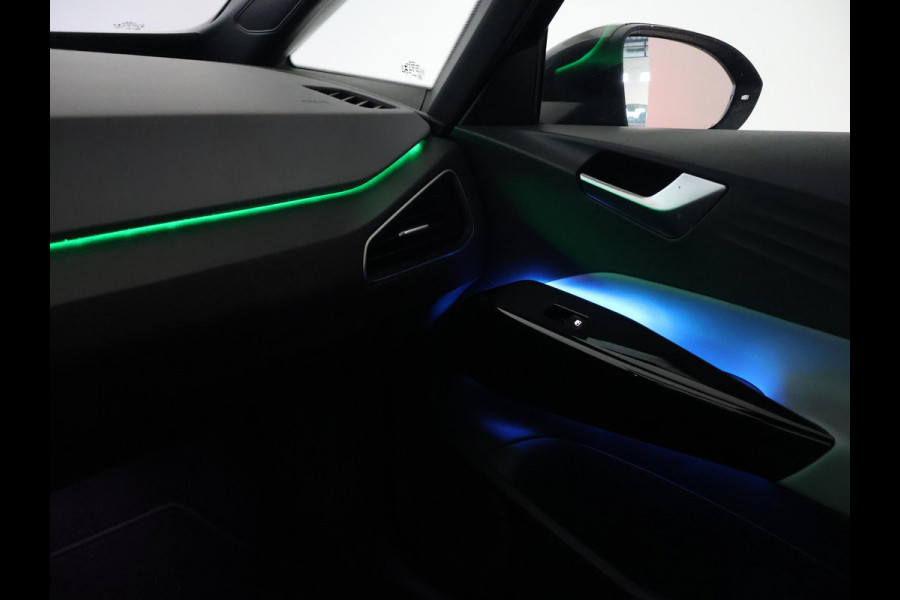 Volkswagen ID.3 PRO 58 KWH + SFEERVERLICHTING | ADAPTIVE CRUISE | 18 INCH | CAMERA | STOEL/STUURVERW. | CARPLAY