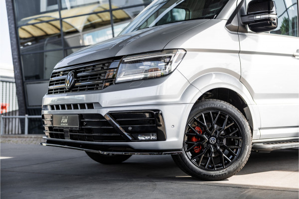 Volkswagen Crafter 2.0 TDI DSG L3H3 | Bi-Xenon | Trekhaak | Navigatie | CarPlay | Camera | 3-Zitter | Dealer onderhouden | 1e eigenaar | Nieuwe APK