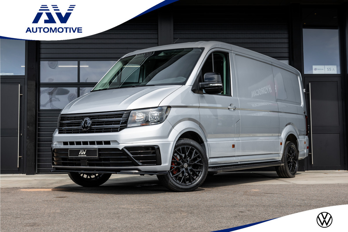 Volkswagen Crafter 35 2.0 TDI DSG L3H2 | Navigatie | Camera | CarPlay | Trekhaak | 3-Zitter | DAB | Nieuwe APK