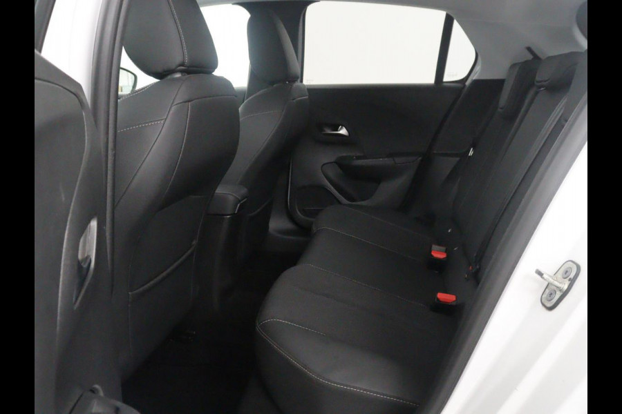 Opel Corsa 1.2 Elegance | Half leder | Cruise control | Dodehoek detectie | Stuur/stoel verwarming | Climate control | Navigatie | CarPlay | Camera | Park assist | Trekhaak