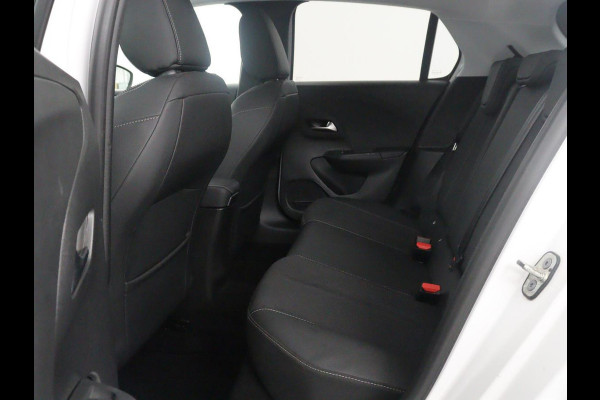 Opel Corsa 1.2 Elegance | Half leder | Cruise control | Dodehoek detectie | Stuur/stoel verwarming | Climate control | Navigatie | CarPlay | Camera | Park assist | Trekhaak