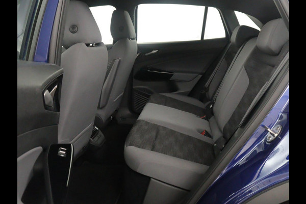 Volkswagen ID.4 Pro 77kWh | SOH 93,8% | Adaptive cruise | Lane assist | Park assist | Climate control | Navigatie | CarPlay | Sfeerverlichting | Trekhaak