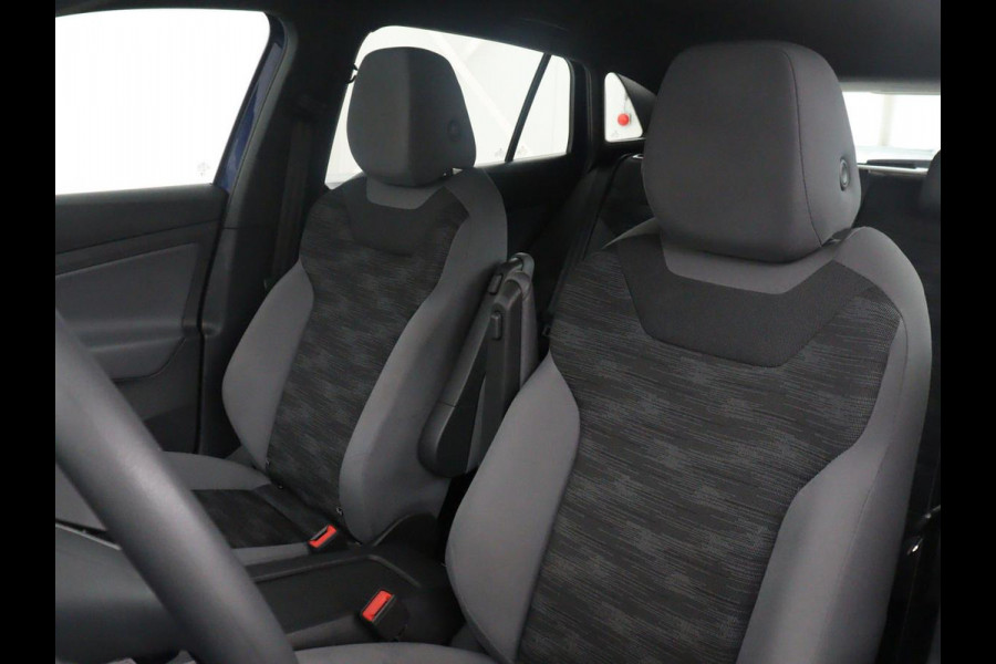 Volkswagen ID.4 Pro 77kWh | SOH 93,8% | Adaptive cruise | Lane assist | Park assist | Climate control | Navigatie | CarPlay | Sfeerverlichting | Trekhaak