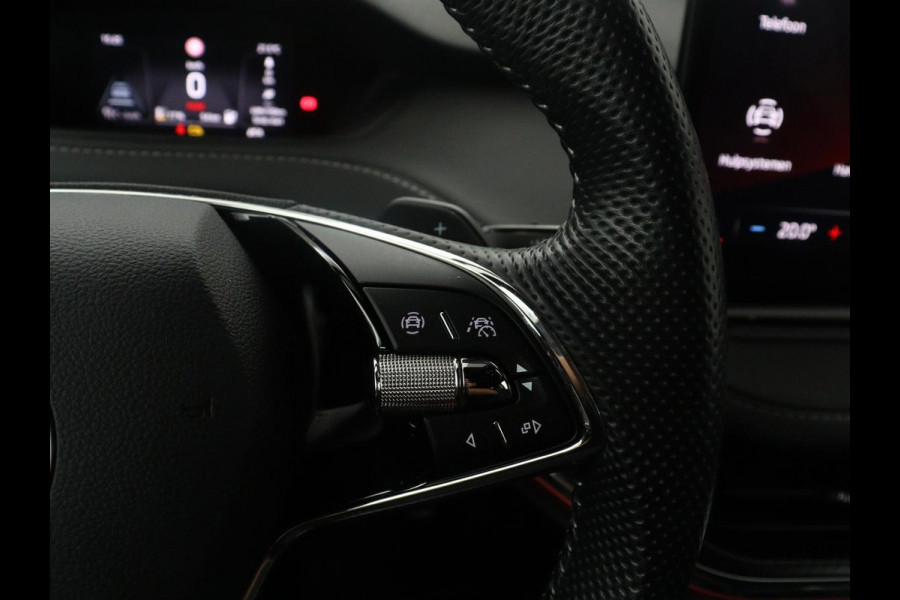 Škoda Enyaq iV 60 Sportline | SOH 92,3% | Leder/alcantara | Adaptive cruise | Stuur/stoel verwarming | Climate control | 3 zone klimaat | Sfeerverlichting | Carplay | Camera | Park assist