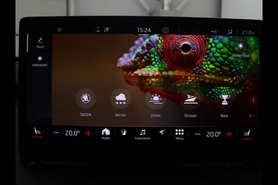 Škoda Enyaq iV 60 Sportline | SOH 92,3% | Leder/alcantara | Adaptive cruise | Stuur/stoel verwarming | Climate control | 3 zone klimaat | Sfeerverlichting | Carplay | Camera | Park assist