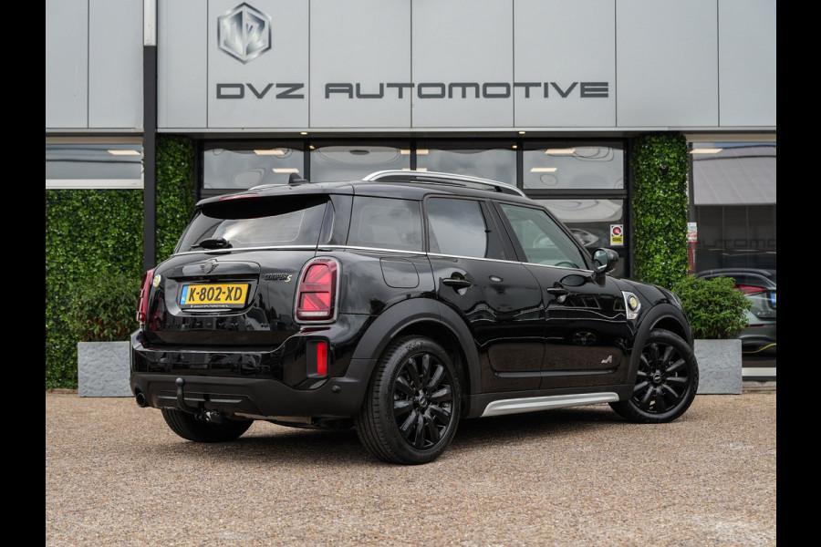 MINI Countryman 1.5 Cooper S E ALL4 | Pano | Driving Ass. Plus | Camera | Trekhaak | Dealer Ond.