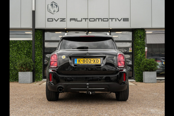 MINI Countryman 1.5 Cooper S E ALL4 | Pano | Driving Ass. Plus | Camera | Trekhaak | Dealer Ond.