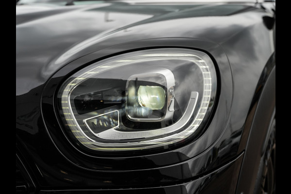 MINI Countryman 1.5 Cooper S E ALL4 | Pano | Driving Ass. Plus | Camera | Trekhaak | Dealer Ond.