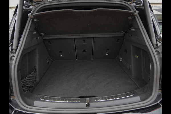 MINI Countryman 1.5 Cooper S E ALL4 | Pano | Driving Ass. Plus | Camera | Trekhaak | Dealer Ond.