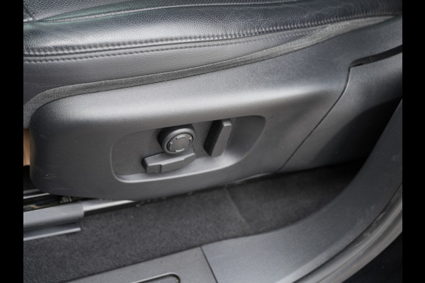 Land Rover Range Rover Evoque 1.5 P300e AWD SE | HUD | ACC | Meridian | Surround View