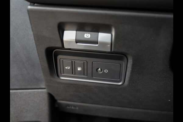 Land Rover Range Rover Evoque 1.5 P300e AWD SE | HUD | ACC | Meridian | Surround View