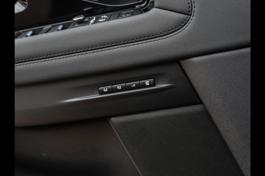 Land Rover Range Rover Evoque 1.5 P300e AWD SE | HUD | ACC | Meridian | Surround View