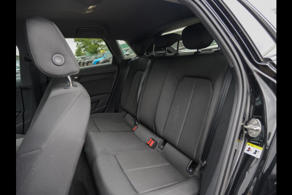 Audi A3 SPORTBACK 30 TFSI 110PK DSG Advanced edition | S-Line | 18" LMV | Camera
