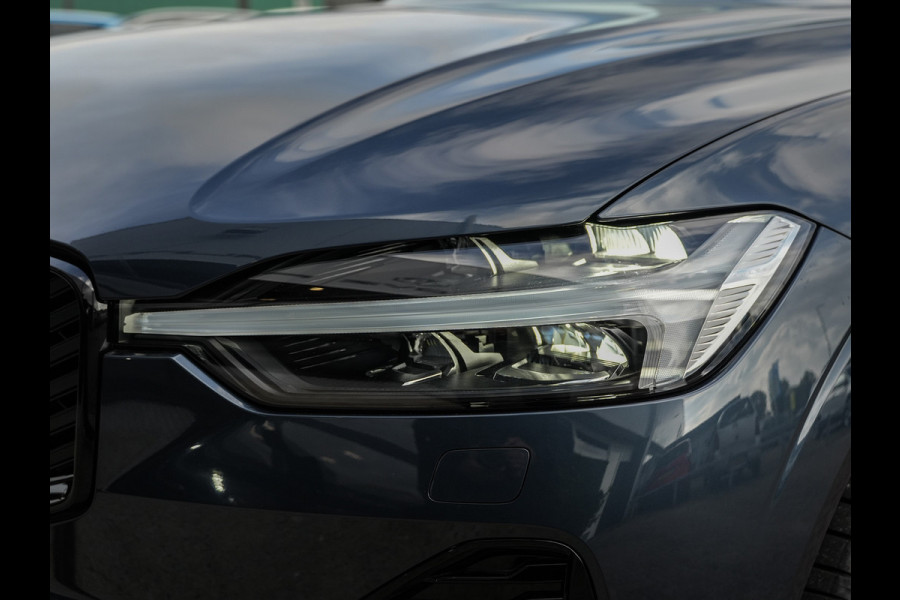 Volvo XC60 2.0 T8 Plug-in hybrid AWD Ultra Dark Exec. Ed. | Luchtvering | B&W sound | Ventilatie | Nieuw
