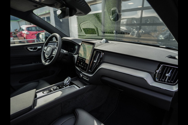 Volvo XC60 2.0 T8 Plug-in hybrid AWD Ultra Dark Exec. Ed. | Luchtvering | B&W sound | Ventilatie | Nieuw