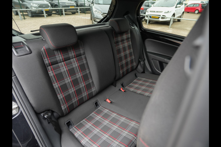 Volkswagen up! 1.0 TSI GTI 116PK | Camera | Clima | Cruise
