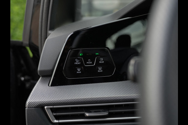 Volkswagen Golf 1.5 TSI R-Line Edition | Pano | Camera | Drive Assist | BTW