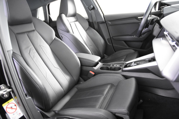 Audi A3 Sportback 30 TFSI DSG *1ste Eigenaar*Leer*Navigatie*
