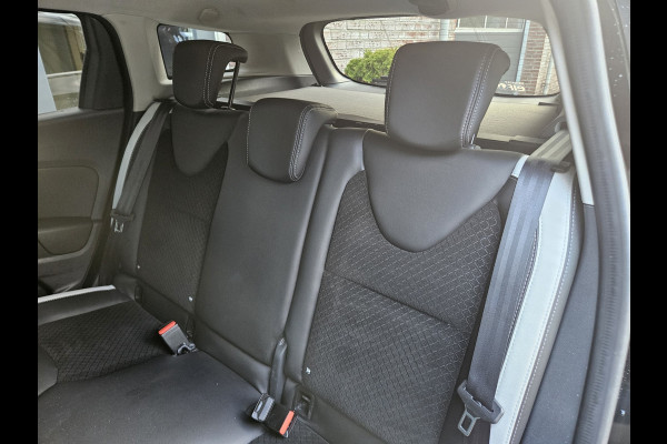 Renault Clio Estate 0.9 TCe Bose Camera! Mooie/Nette Auto! Navigatie! Airco/Clima! Cruise Control!