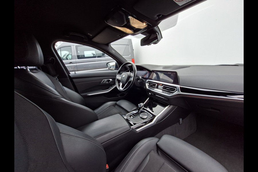 BMW 3-serie 320i Executive Edition Carplay Sport Leder