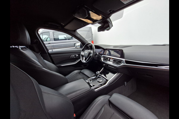 BMW 3-serie 320i Executive Edition Carplay Sport Leder
