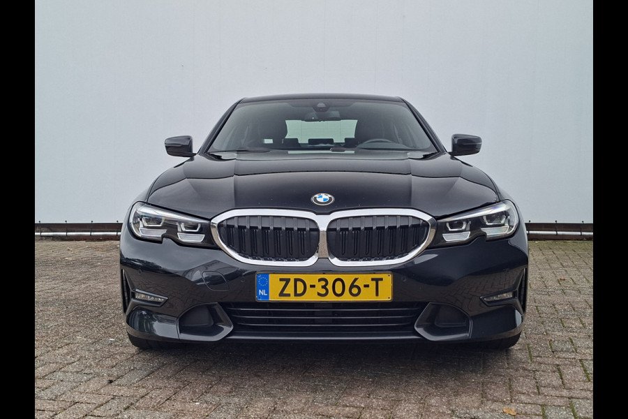 BMW 3-serie 320i Executive Edition Carplay Sport Leder