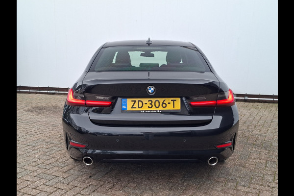 BMW 3-serie 320i Executive Edition Carplay Sport Leder