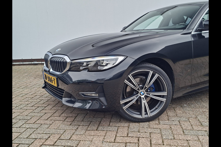 BMW 3-serie 320i Executive Edition Carplay Sport Leder