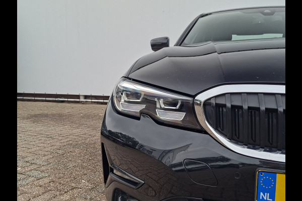 BMW 3-serie 320i Executive Edition Carplay Sport Leder