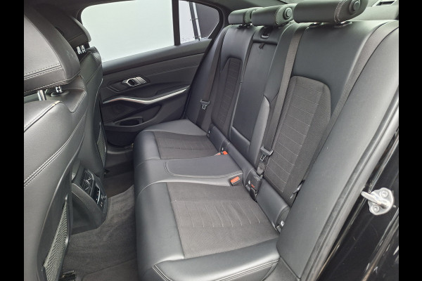 BMW 3-serie 320i Executive Edition Carplay Sport Leder