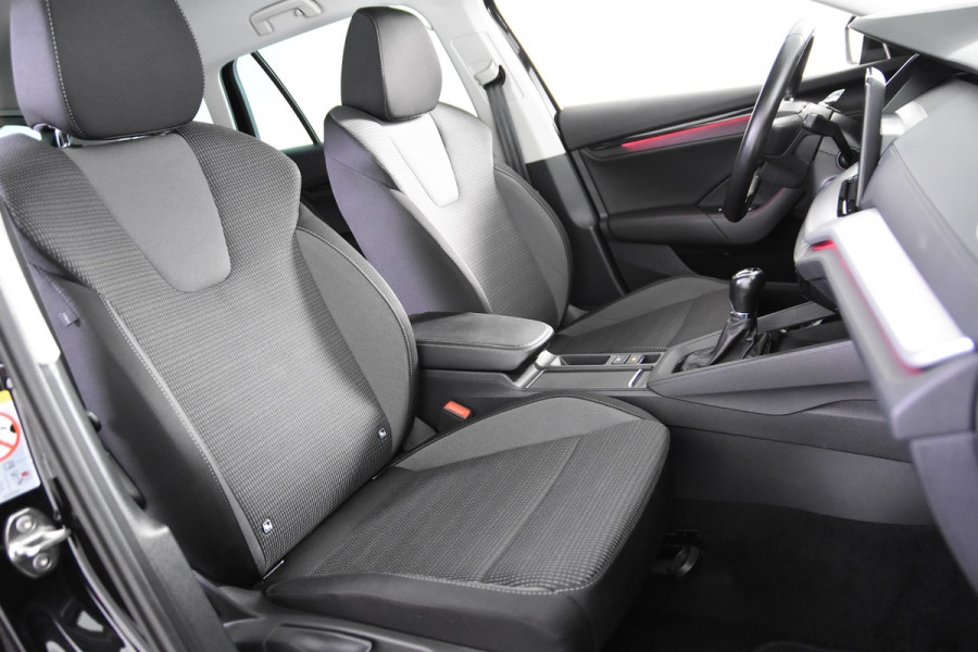 Škoda Octavia Combi Clever *1ste Eigenaar*Navigatie*Ambiente*Keyless*
