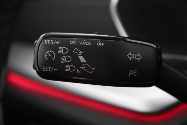 Škoda Octavia Combi Clever *1ste Eigenaar*Navigatie*Ambiente*Keyless*