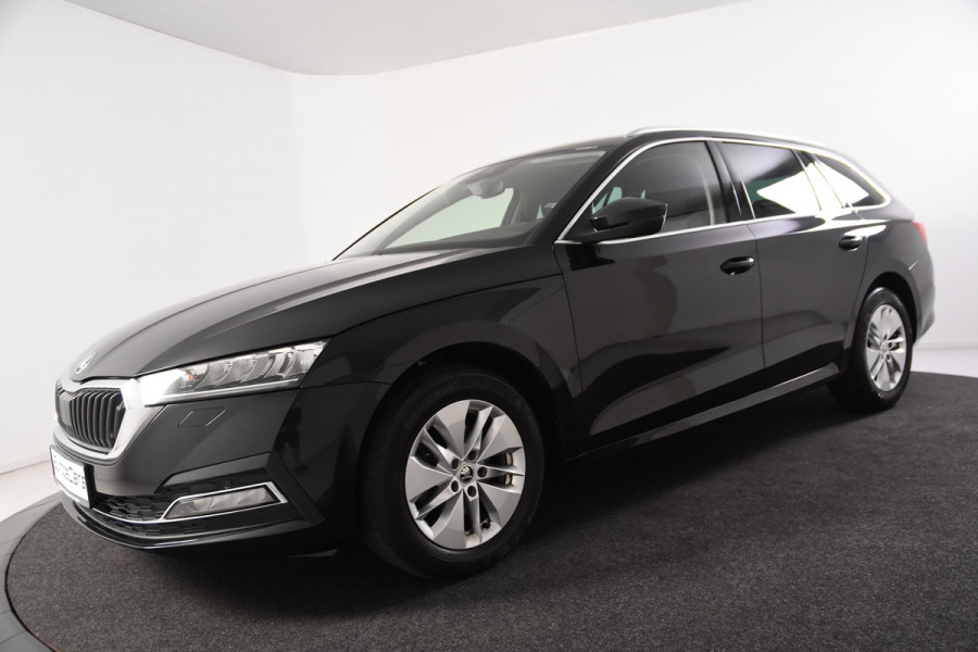 Škoda Octavia Combi Clever *1ste Eigenaar*Navigatie*Ambiente*Keyless*