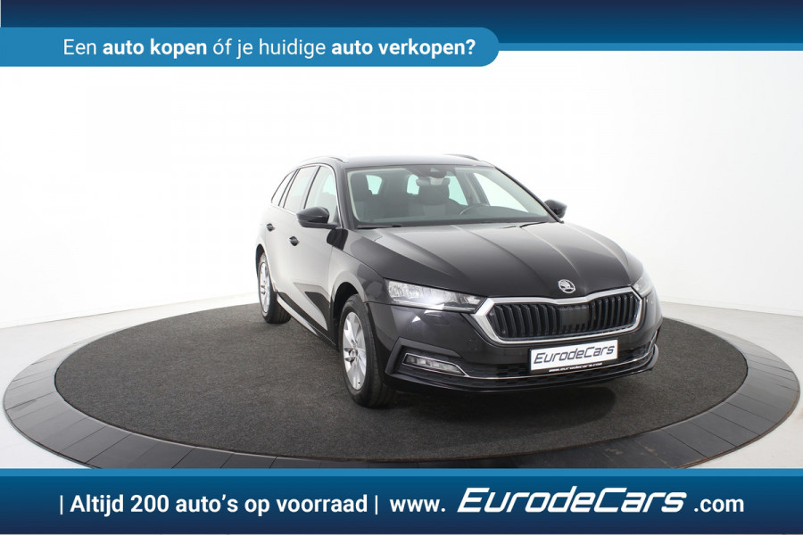 Škoda Octavia Combi Clever *1ste Eigenaar*Navigatie*Ambiente*Keyless*