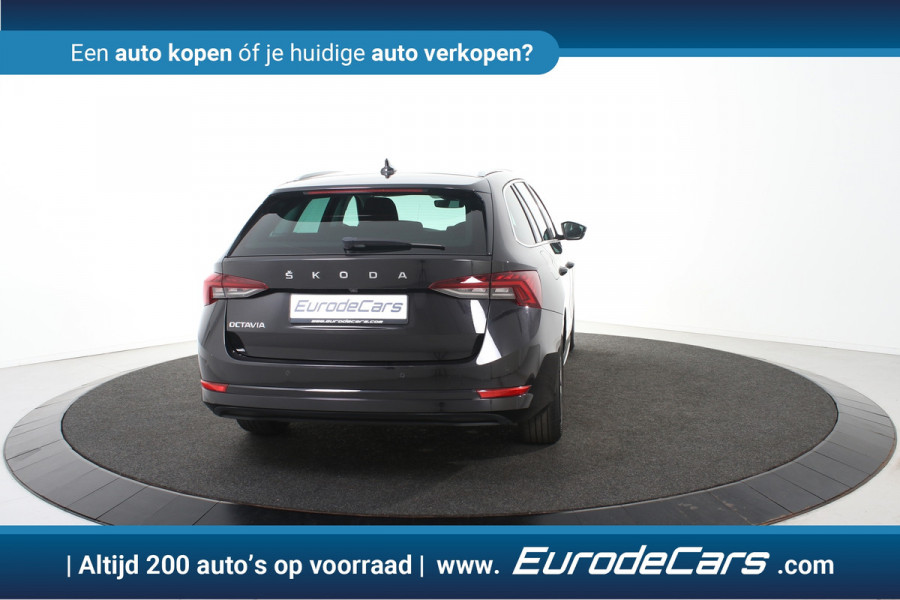 Škoda Octavia Combi Clever *1ste Eigenaar*Navigatie*Ambiente*Keyless*