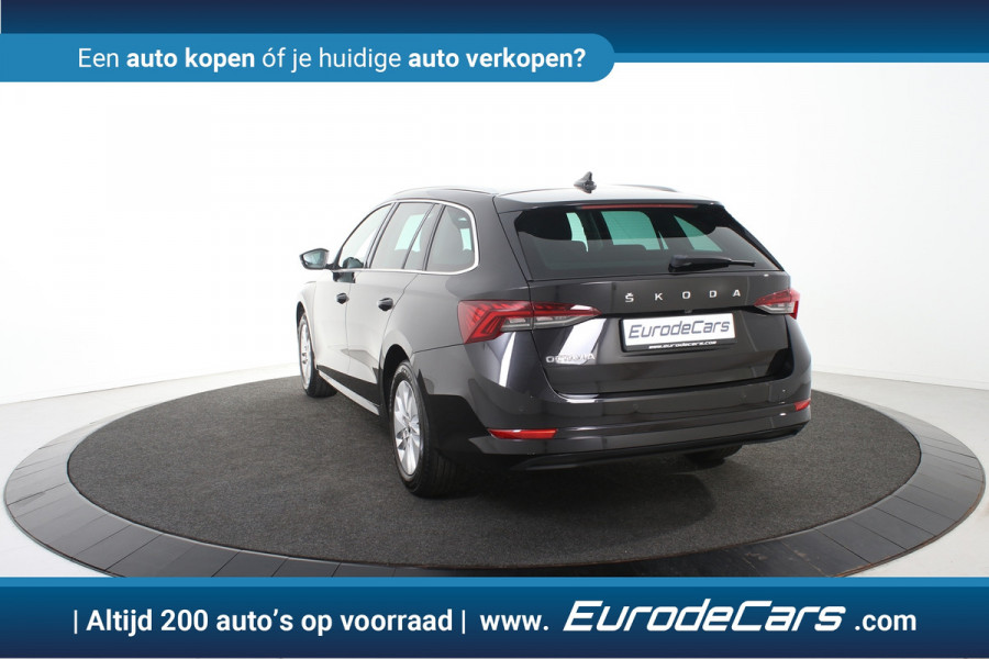 Škoda Octavia Combi Clever *1ste Eigenaar*Navigatie*Ambiente*Keyless*