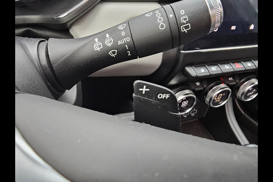 Renault Captur 1.3 TCe 155 Edition One | Navi | Camera | Panodak | Trekhaak | Stoelverwarming |