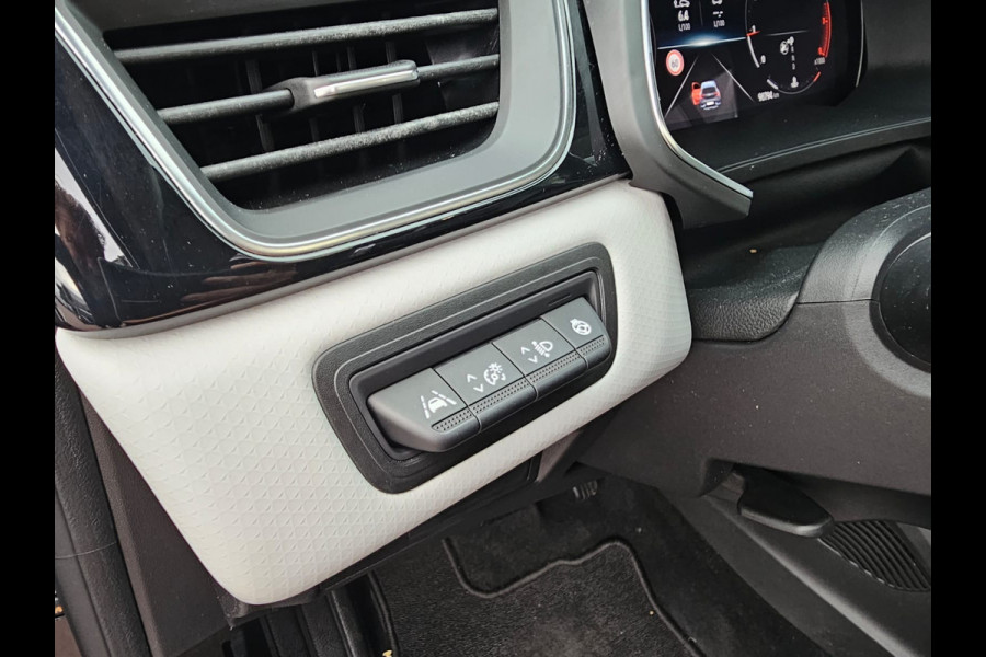Renault Captur 1.3 TCe 155 Edition One | Navi | Camera | Panodak | Trekhaak | Stoelverwarming |